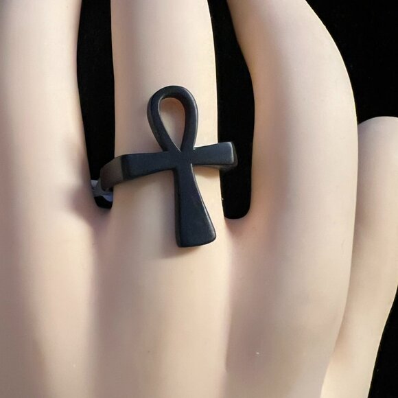 Ancient Egypt Ankh Cross Ring Stainless Steel Size 7 - Picture 1 of 2